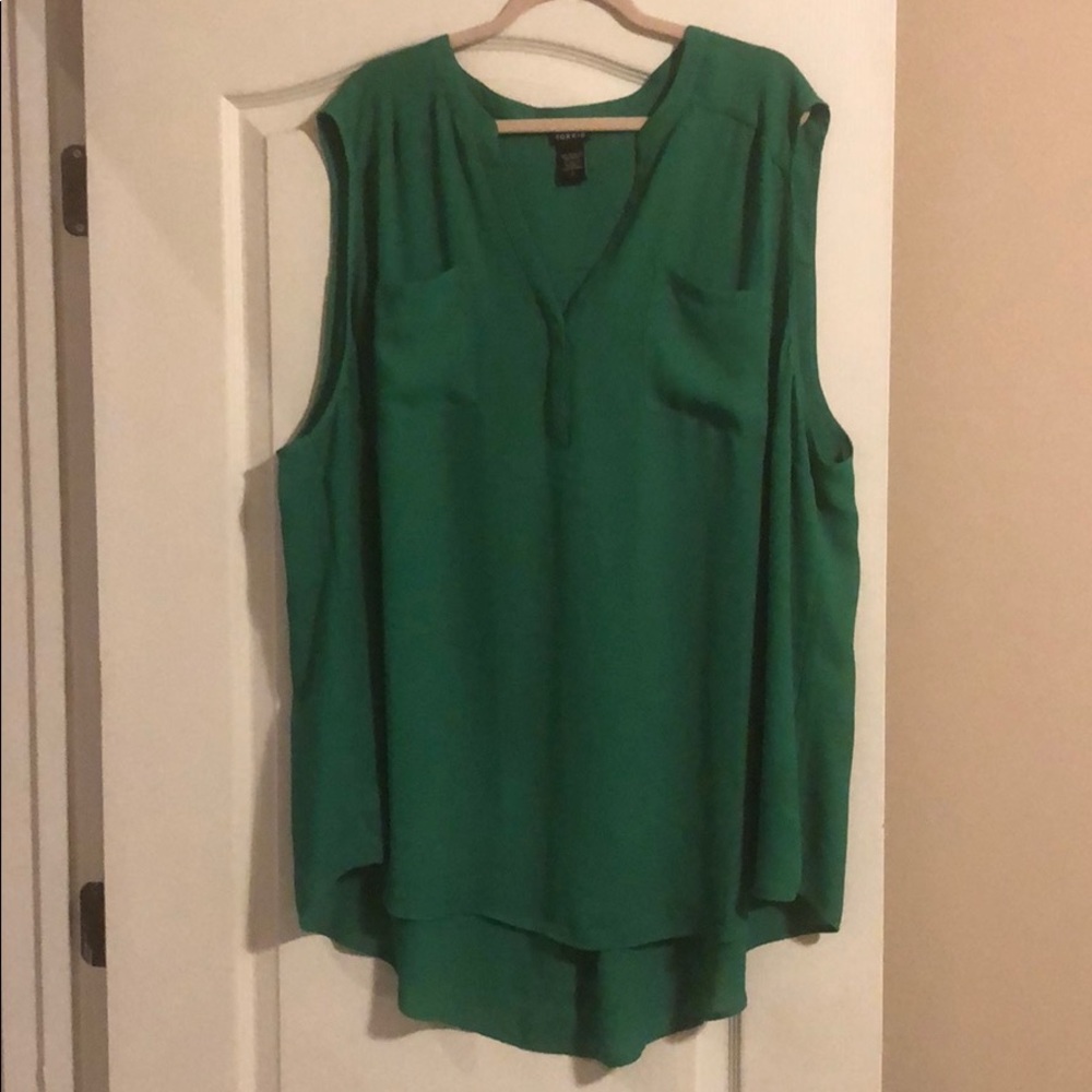 Green Sleeveless Blouse